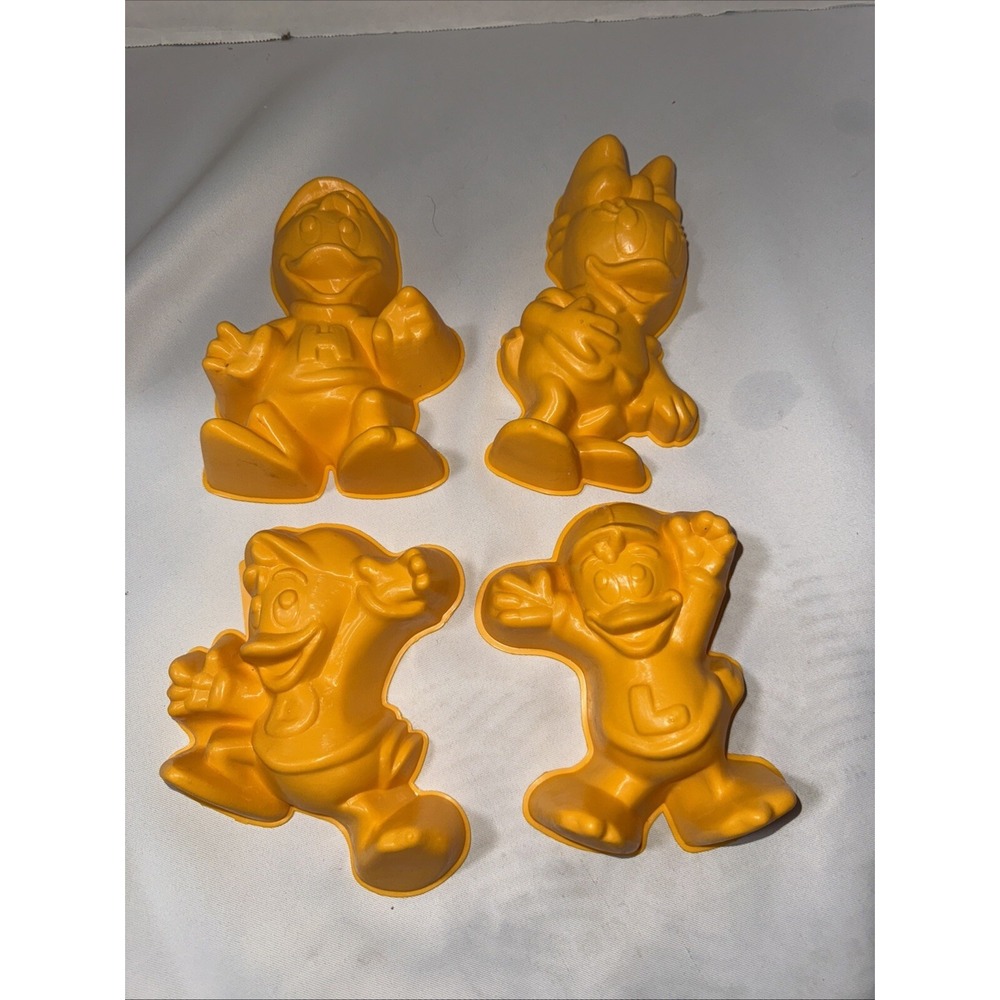 Disney Duck Tales Jello Mold 1989 Yellow Set of 4 Promotional Gelatin vintage